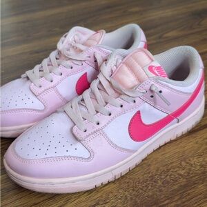 Nike Dunk Low “Triple Pink”
